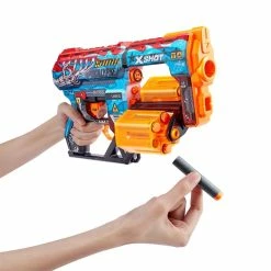Zuru X-Shot Skins Blaster + 12 Darts Assorti 13 Zuru X-Shot Skins Blaster + 12 Darts Assorti -Pintoy-winkel 4894680021259 5